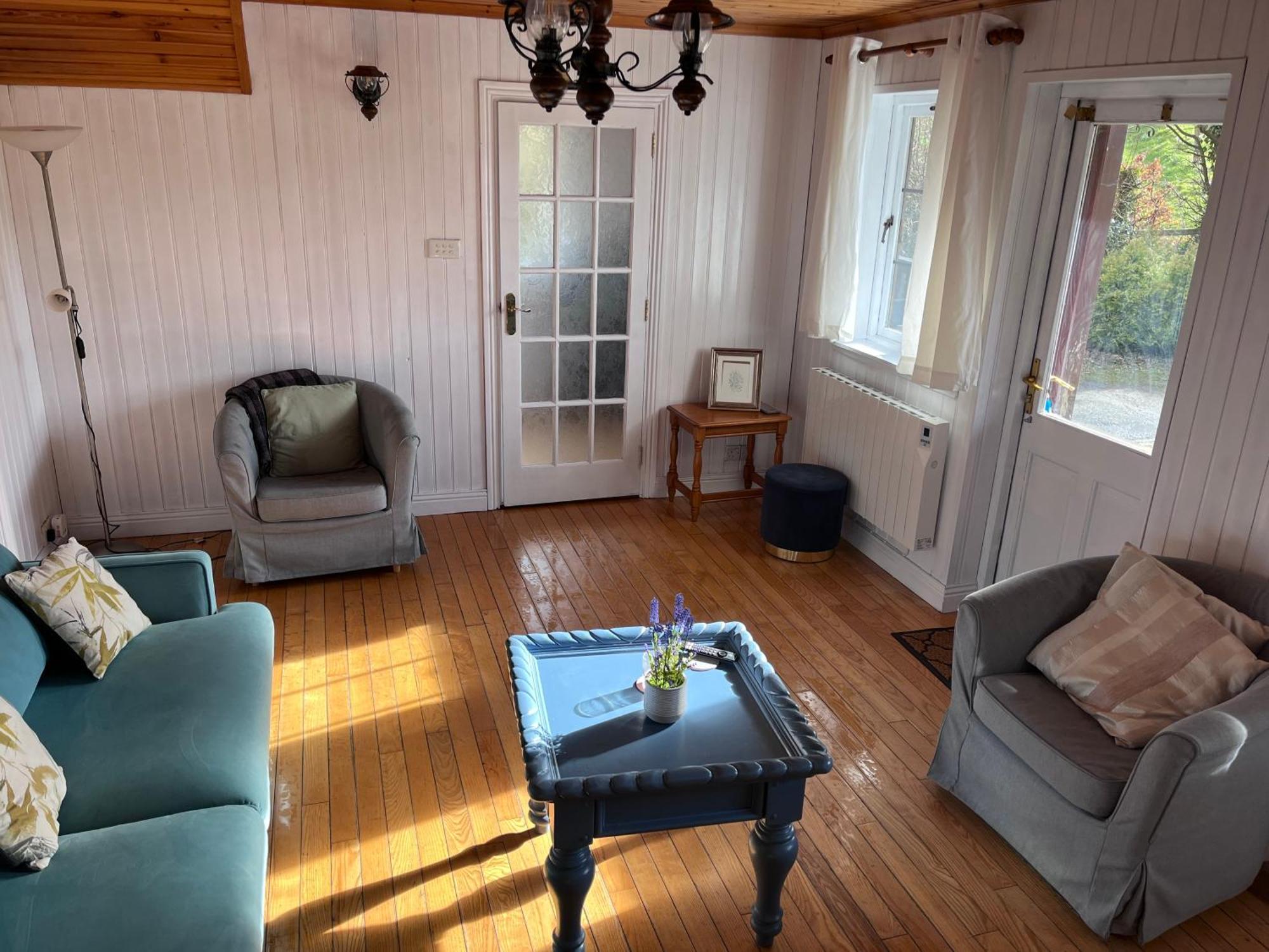 Cosy Lakeside Chalet With Option To Add Private Hot Tub Duneena Esterno foto